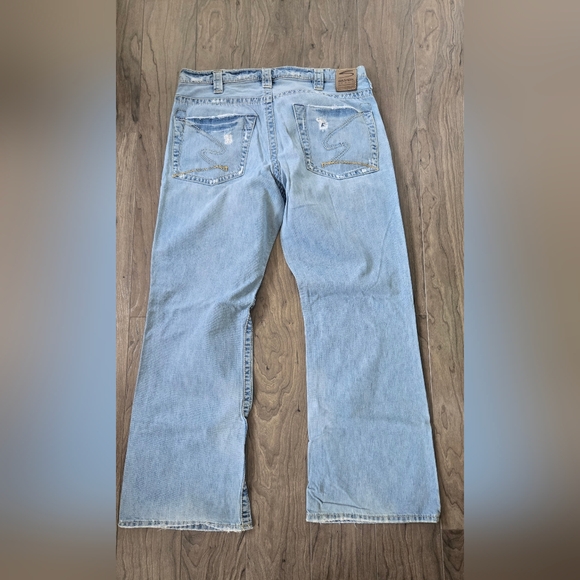 Silver Jeans Light Blue Denim - Picture 3 of 4